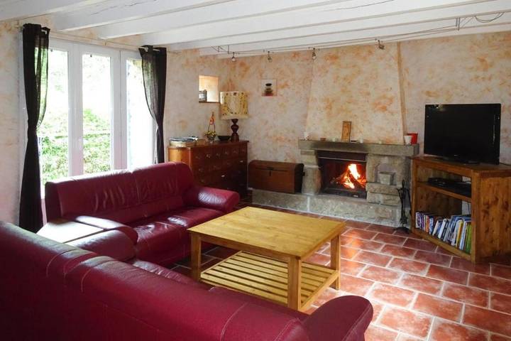 Location de vacances pour 4 personnes, avec terrasse et jardin à Langoat - 4