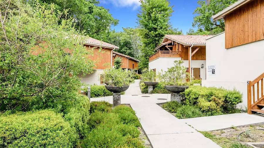 Ganze Wohnung, Ferienwohnung 4 Zimmer 8 Personen Terrasse in Lac de Lacanau, Lacanau