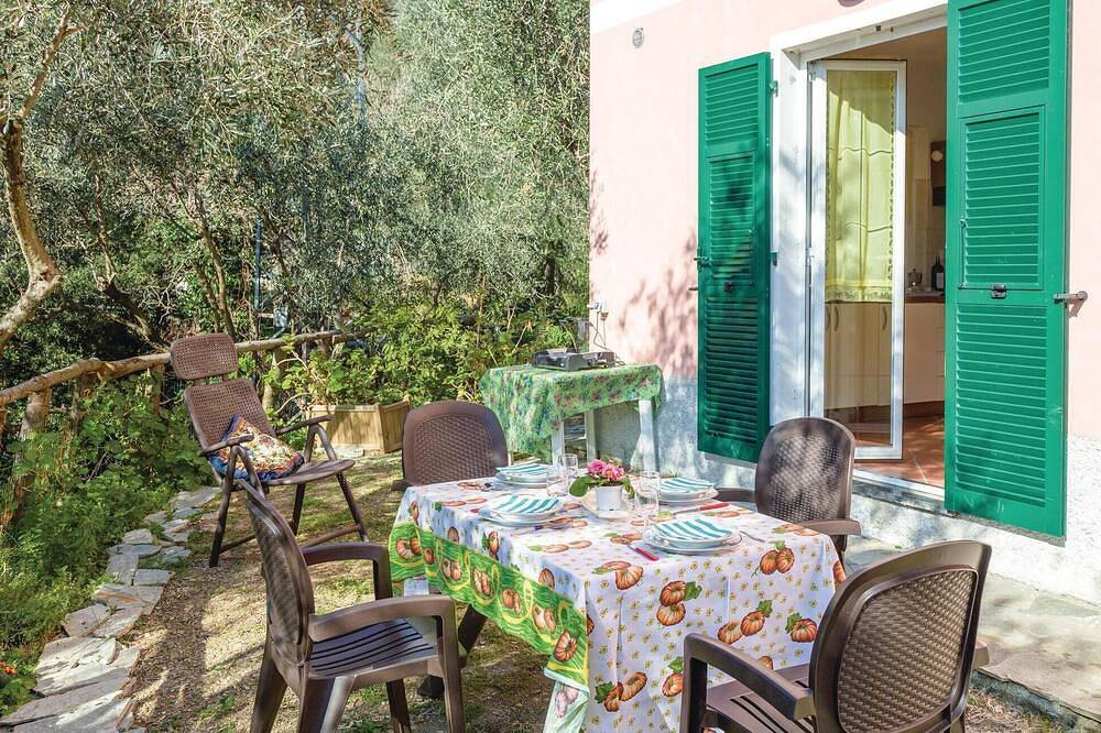 Schönes Haus mit 1 Schlafzimmer in. in Facciù, Moneglia
