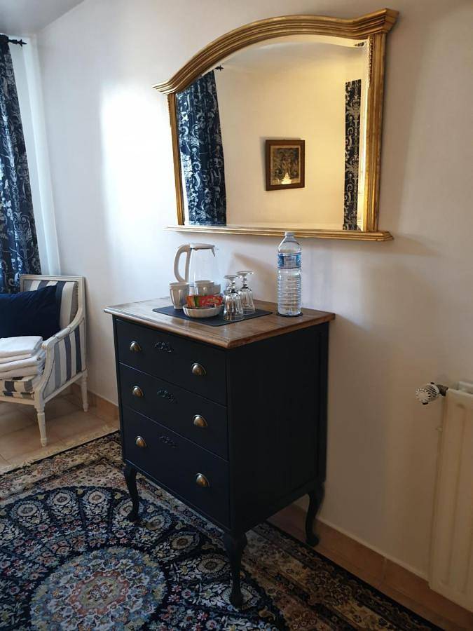 Location de vacances pour 2 personnes, avec vue et jardin à Villiers-le-Pré - 3