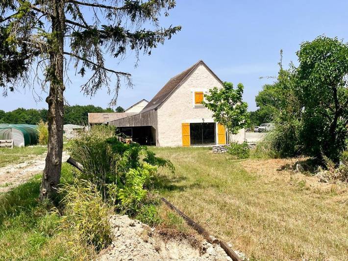 Maison de campagne pour 12 personnes, avec Terrasse et Jardin à Courcelles-de-Touraine