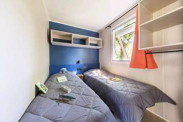 Camping pour 4 Personnes dans Châtel-Guyon, Massif central, Photo 2
