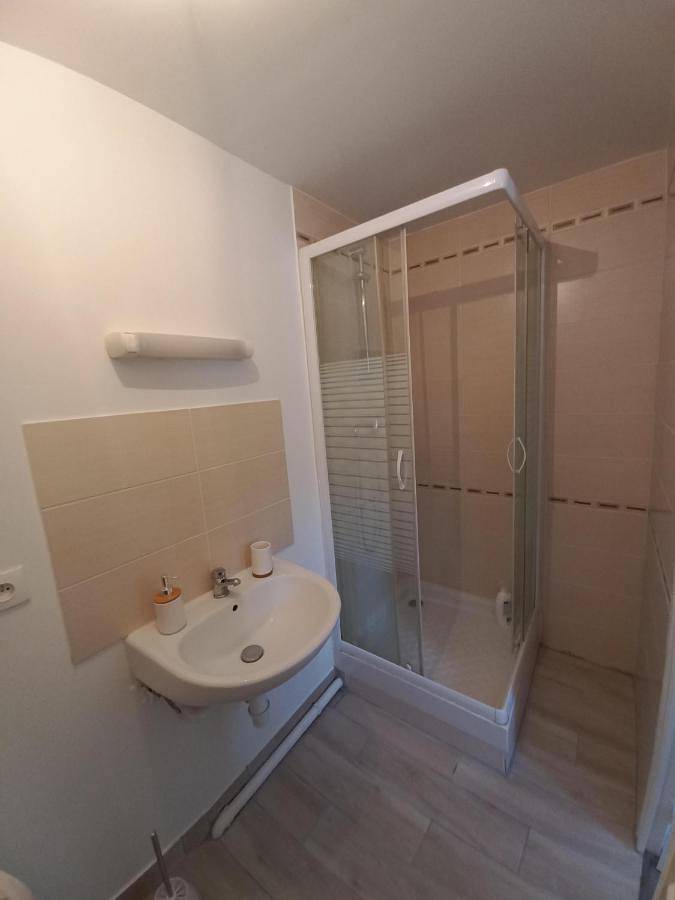 One-Bedroom House in Bourges, Région de Bourges