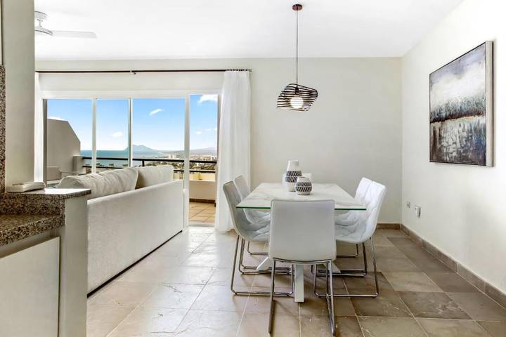 Casa rural para 6 personas, con vistas además de piscina y jardín en Manilva - 4