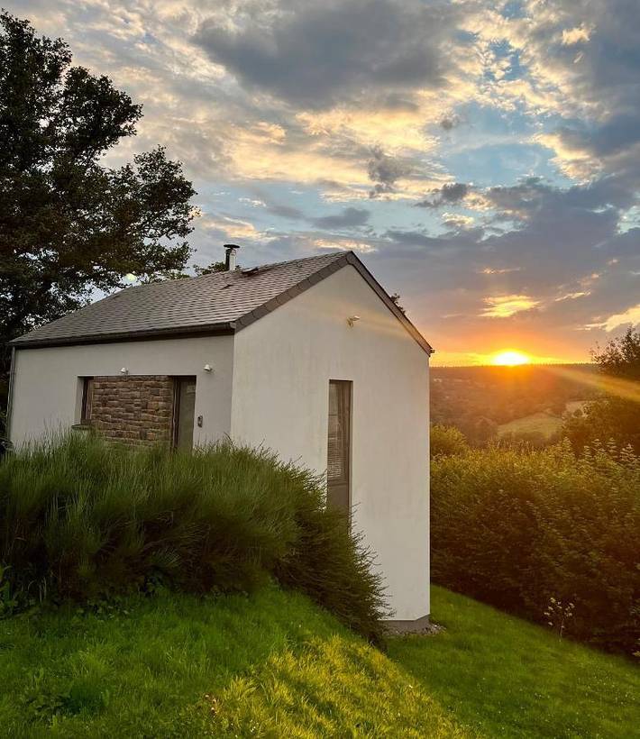 Location de vacances pour 7 personnes, avec jardin et vue dans Mormont