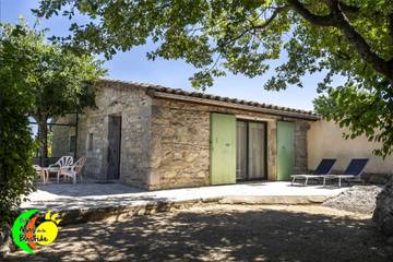 Village Vacances pour 7 Personnes dans Joyeuse, Auvergne-Rhône-Alpes, Photo 1