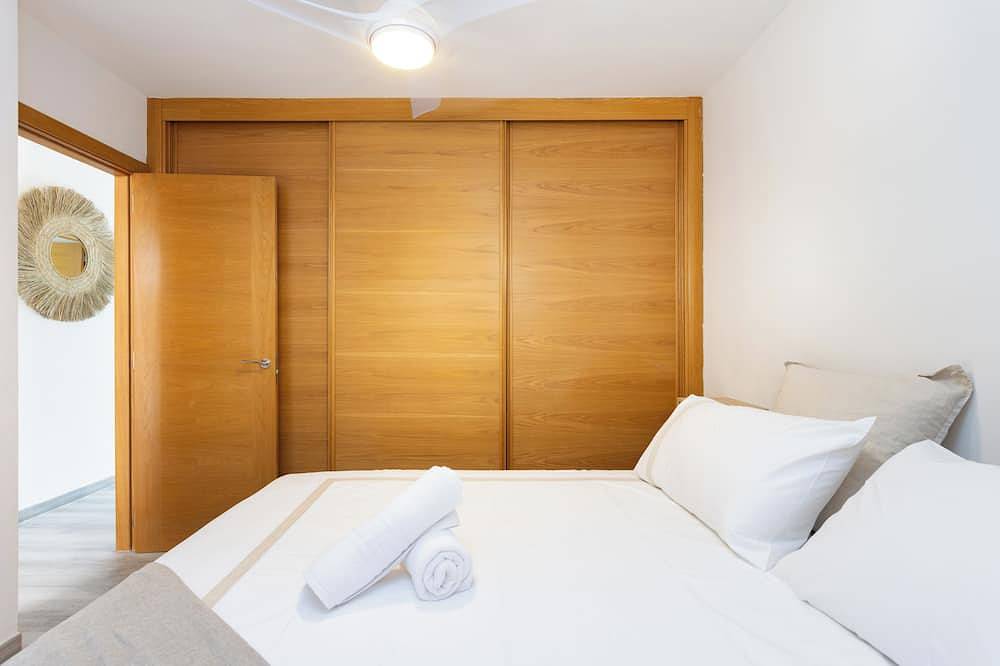 Apartamento entero, Stunning Beachfront Getaway, Your Perfect Retreat, Wifi, garage, Sunset !!! in Playa de San Juan (Guía de Isora), Guía de Isora