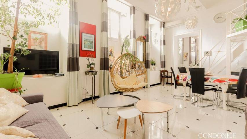 Gîte pour 16 personnes dans Opera De Nice