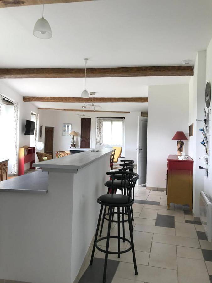 Four-Bedroom House in Chaniers, Région de Saintes