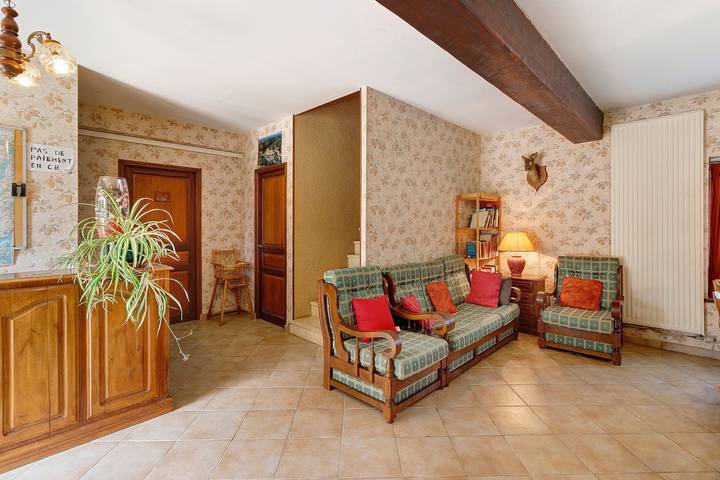 “Jonquille” Guest Room with Shared Terrace, Garden, and Wi-Fi in Milhac, Quercy