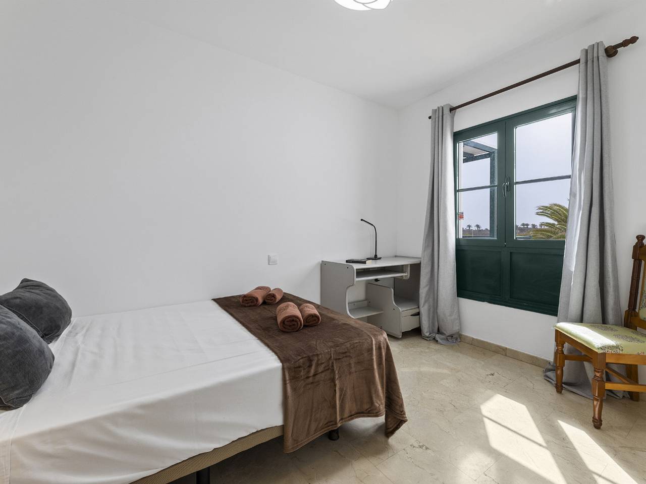 4-bedroom house in Costa Teguise, 8 people, garden and terrace in Costa Teguise, Teguise