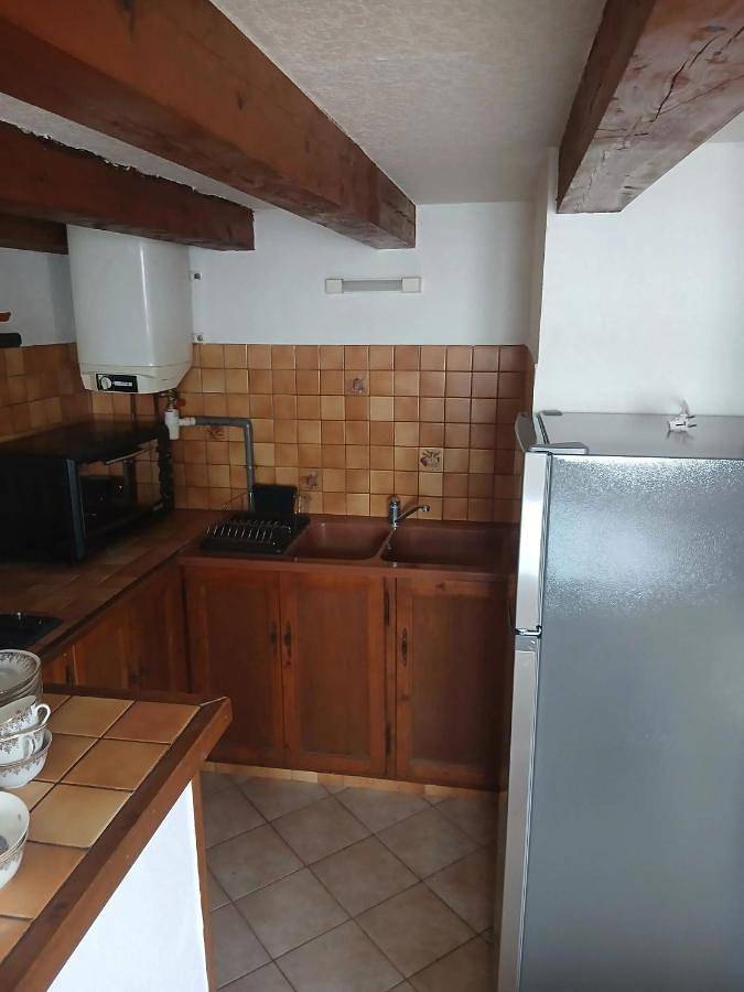 Location de vacances pour 2 personnes, animaux acceptés à La Mure-Argens - 4