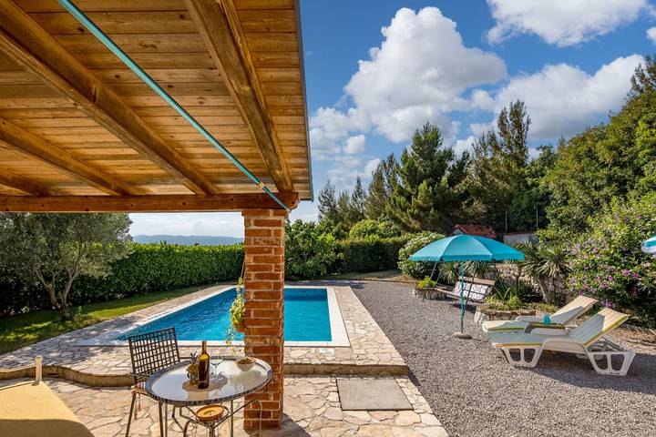 Vakantiehuis voor 2 personen, with terras and zwembad as well as uitzicht op zee, met huisdier - 1
