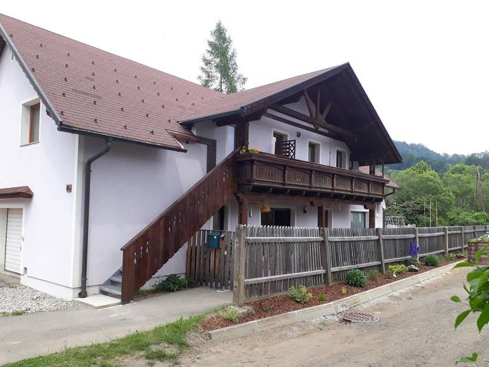 Ferienwohnung für 3 Personen, mit Balkon, kinderfreundlich in Hochsteiermark