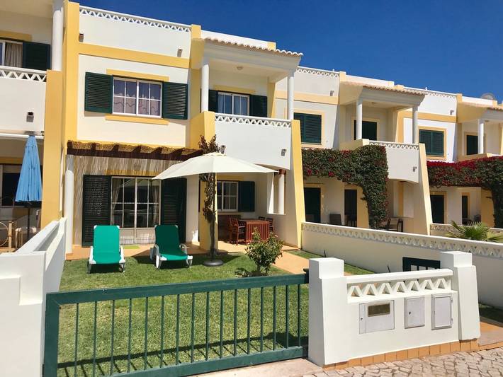 Gîte für 6 Personen, mit Garten und Pool sowie Balkon