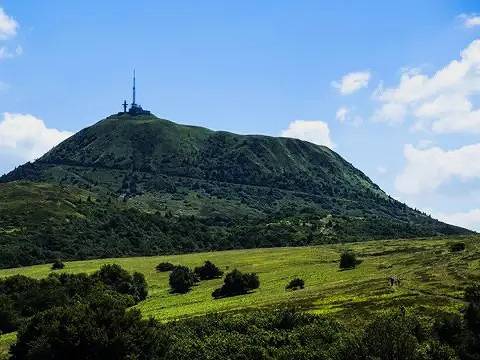 Camping pour 6 personnes dans Parc naturel régional des Volcans d'Auvergne - 3