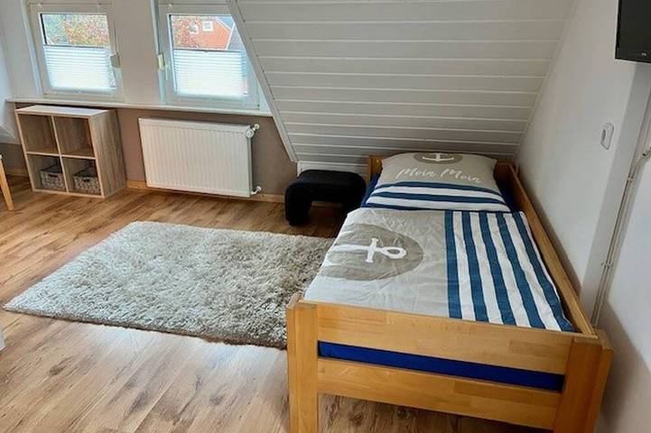 Ferienhaus für 4 Personen, mit Terrasse und Garten in Weener - 3