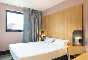 Hôtel pour 2 personnes, avec terrasse à Cholet
