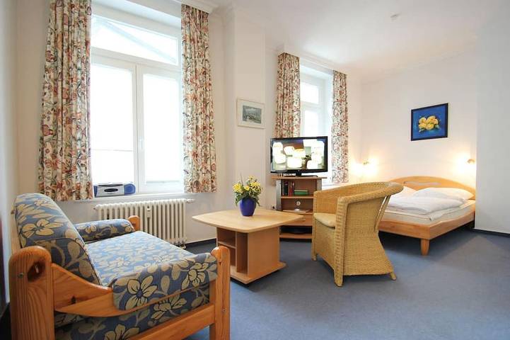 Ferienwohnung für 2 Personen in Binz - 2