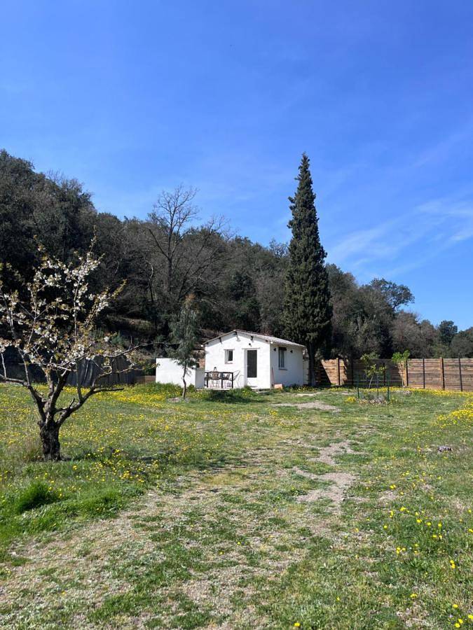 Chalet pour 2 personnes, avec Terrasse et Jardin