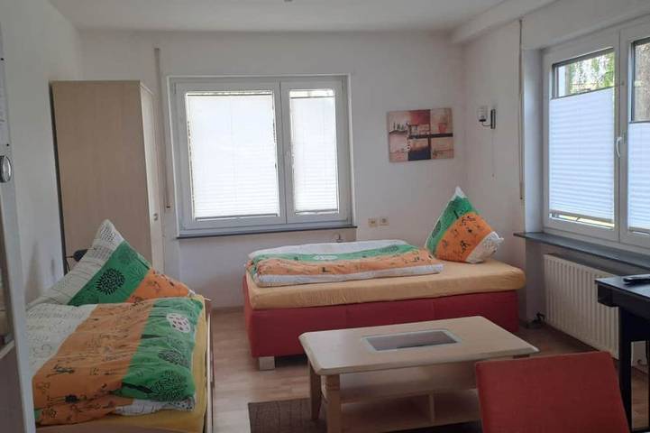 Ganze Wohnung, Ferienwohnung 2 - Boardinghouse Schmitt in Kaiserslautern, Saar-Nahe-Bergland