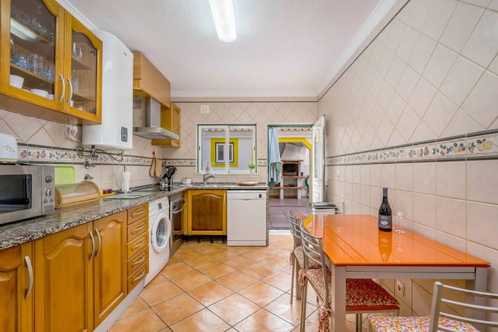 Ganze Wohnung, Villa som das Ondas I in Praia do Burgau, Budens