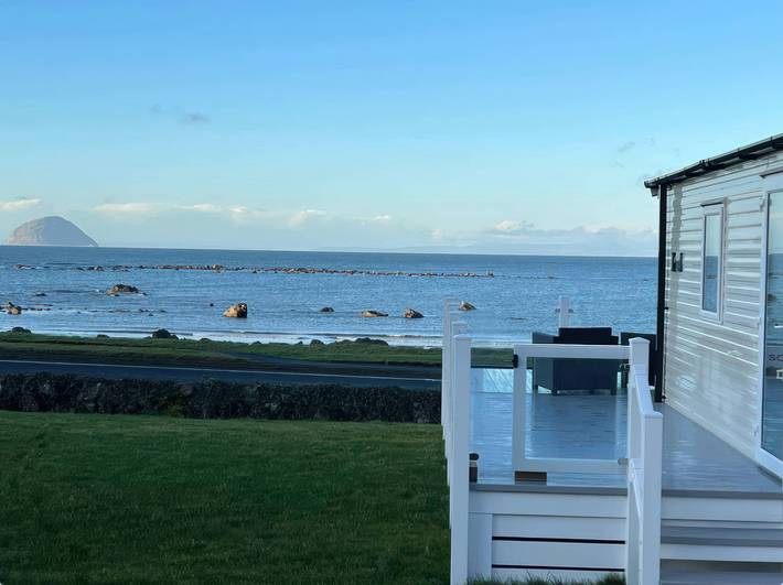 Glamping for 4 people, with Garden in Ayrshire