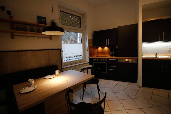 Ganze Wohnung, Zentr. App.(35qm) in d. Altstadt / Aussenterrasse, Auto- + Fahrrad-Abstellplatz in Soest, Kreis Soest