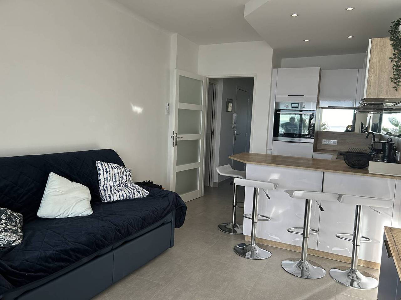 Entire apartment, Renovated apartment with garage and air conditioning in Le Lavandou in Le Lavandou, Parc national Port-Cros