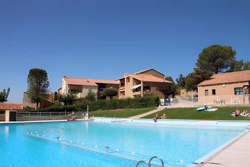 Gîte pour 6 personnes, avec balcon et piscine à Mollans-sur-Ouvèze