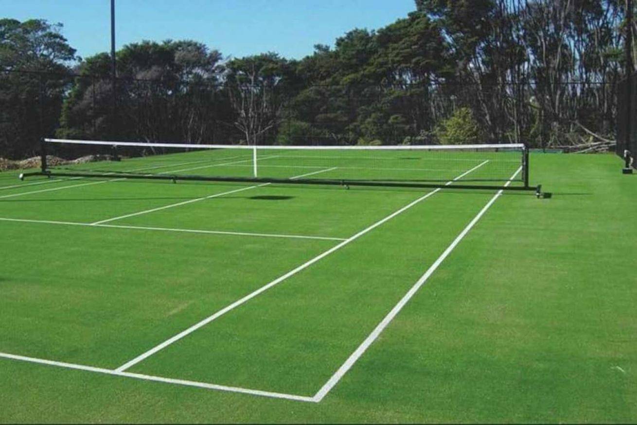 Alghero Villa Paradiso, con piscina esclusiva e campo da tennis privato per 12 ospiti in Alghero, Provincia di Sassari