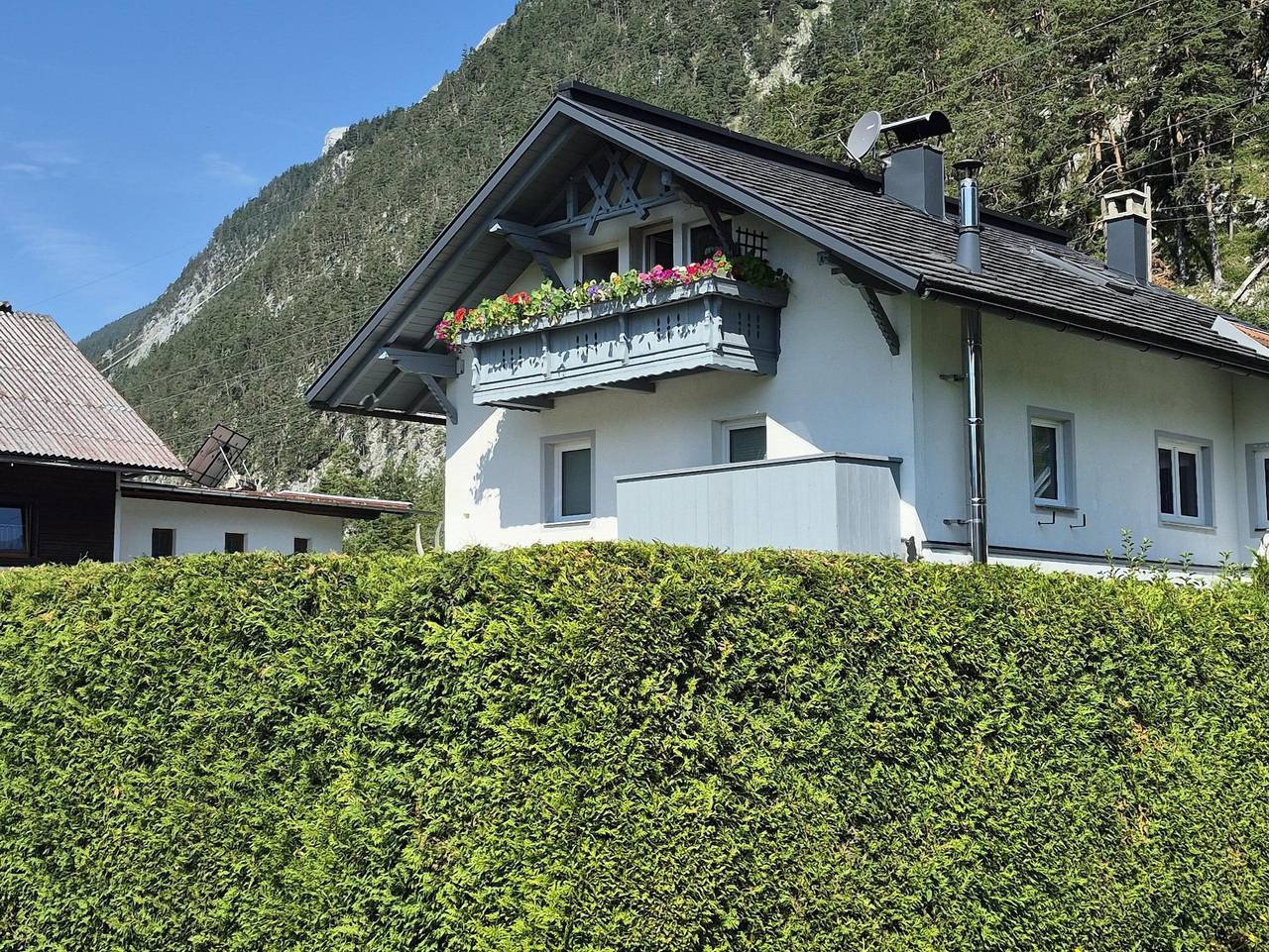 Ganze Ferienwohnung, Ferienhaus Michael - Alpenglück in Scharnitz, Arnspitzgruppe