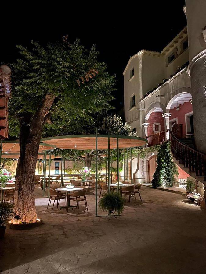 Casa rural para 17 personas, con piscina además de jacuzzi y jardín en Valles Oriental - 4