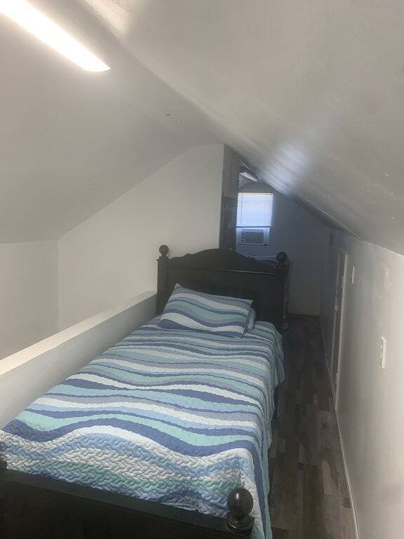 Rustic Island fishing cabin on canal to San Bernard River. in Brazoria County