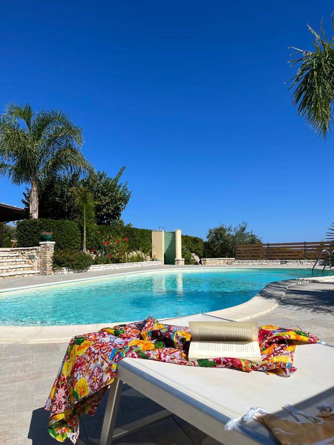 Location de vacances pour 6 personnes, avec piscine ainsi que jardin et vue, animaux acceptés à Scopello - 4