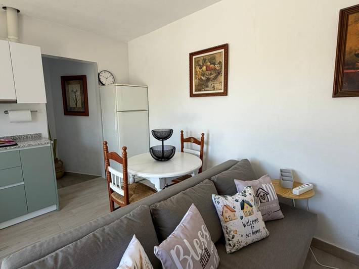 Entire apartment, Comfortable air-conditioned apartment - 3 guests in Almayate, Vélez-Málaga
