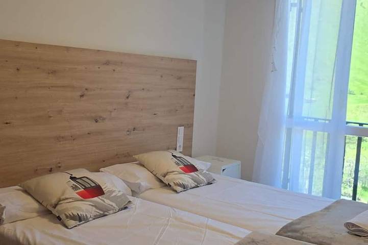 Ganze Wohnung, Modernes Bergstudio - 4 Pers. in Candanchú, Aisa