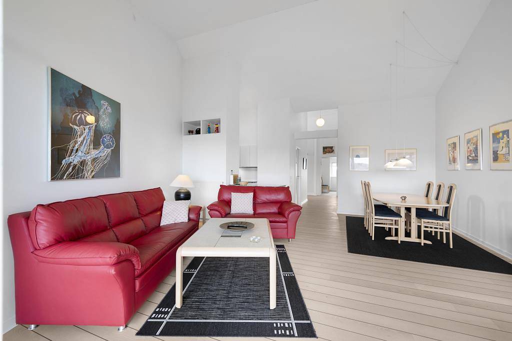 Schöne Ferienwohnung in erster Reihe mit Panoramablick über die Ebeltoft Buc ht in Ebeltoft (Stadt), Ebeltoft