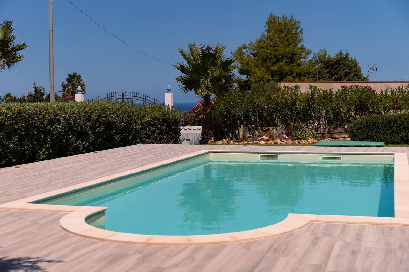 Casa Babalù vista mare con piscina privata in Partinico, Provincia di Palermo