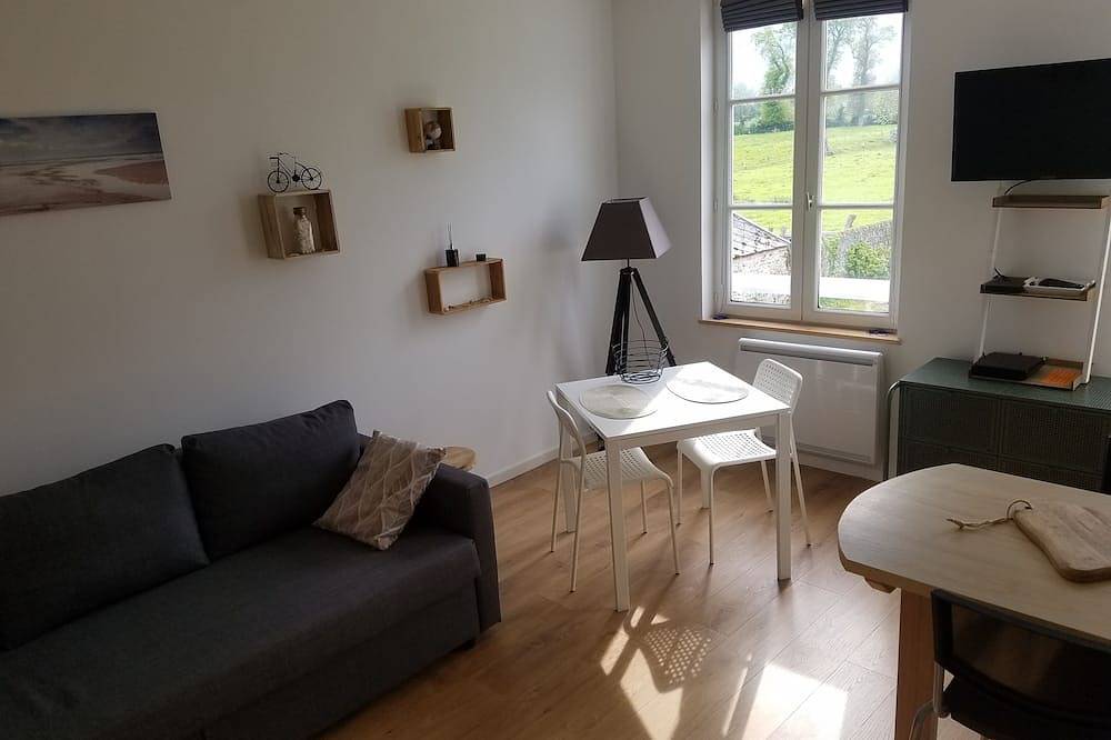 Appartement entier, Au raidillon - Lumineux studio surmontant Honfleur in Équemauville, Région de Lisieux