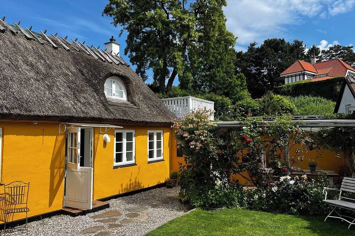 Ferienhaus für 4 Personen, mit Balkon und Garten
