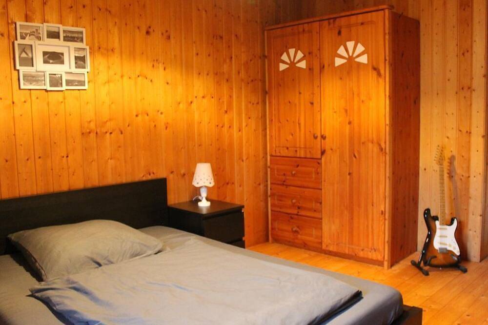 Ganze Wohnung, Wohnen im schönen Bauernhaus - Ferienwohnung im schönen Bauernhaus in Beckingen, Saar-Nahe-Bergland