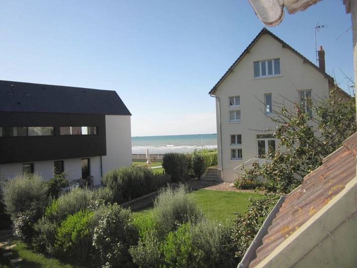 Gîte pour 3 personnes, avec jardin et vue, animaux acceptés à Saint-Côme-de-Fresné - 2