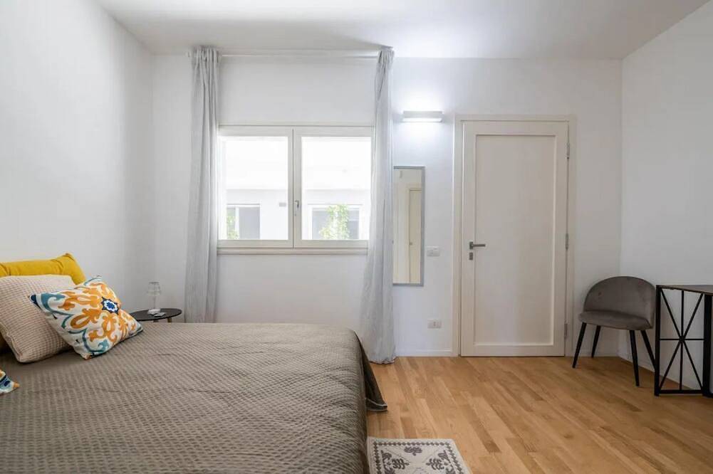 Apartamento entero, Benjamin House with Private Parking in Bari, Region de Bari