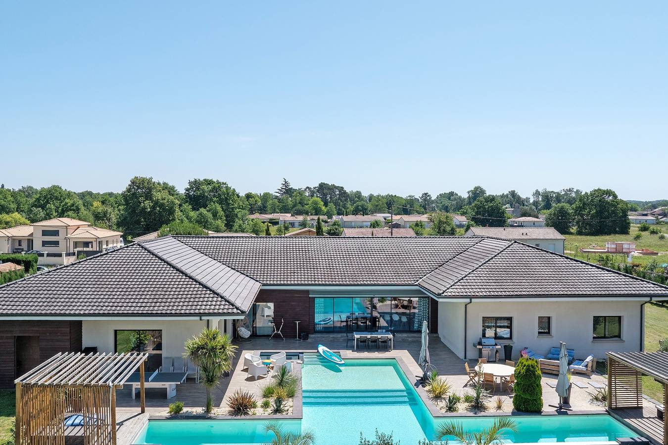 Villa « De L’isle » avec piscine privée, Wi-Fi et climatisation in Camps-sur-l'Isle, Région de Libourne