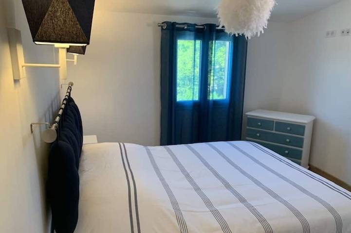 Le Romarin-Fully Air-Conditioned Village House With Free WIFI in Aups, Brignoles Region