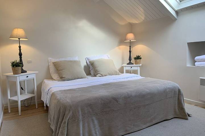 Location de vacances pour 6 personnes, avec piscine ainsi que terrasse et jardin à Bourrou - 3