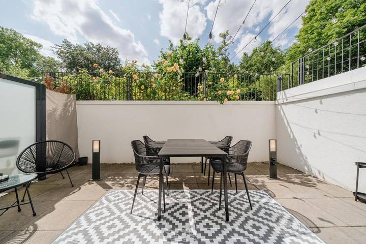 Ferienwohnung für 4 Personen, mit Terrasse in Wilmersdorf Berlin