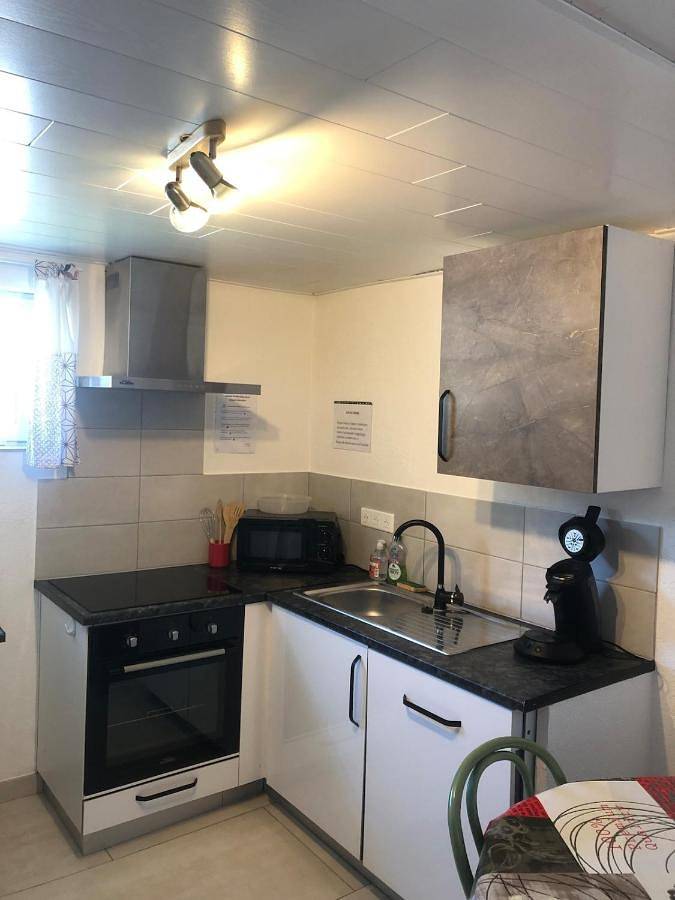 Gîte pour 4 personnes, avec terrasse et jardin dans Office De Tourisme De Maiche Le Russey - 3