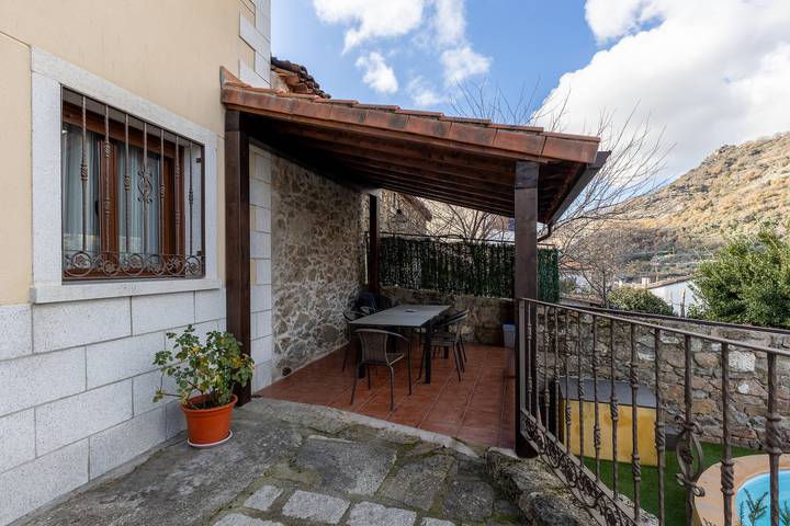 Chalet para 10 personas, con jardín - 1